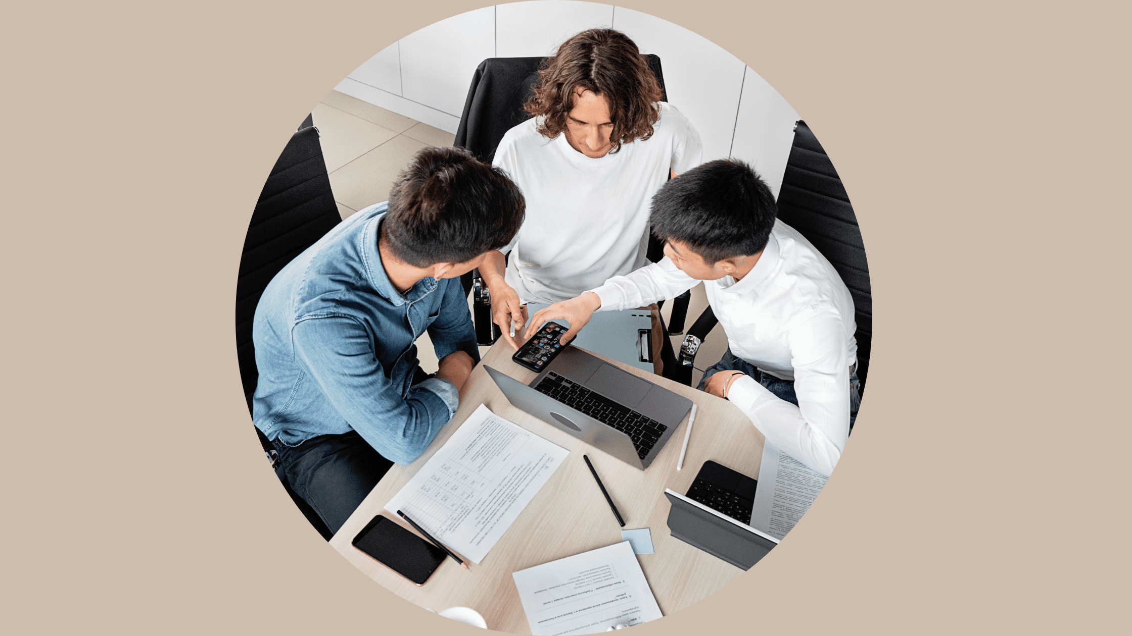 How to choose a right debt collection software for corporate recoveries