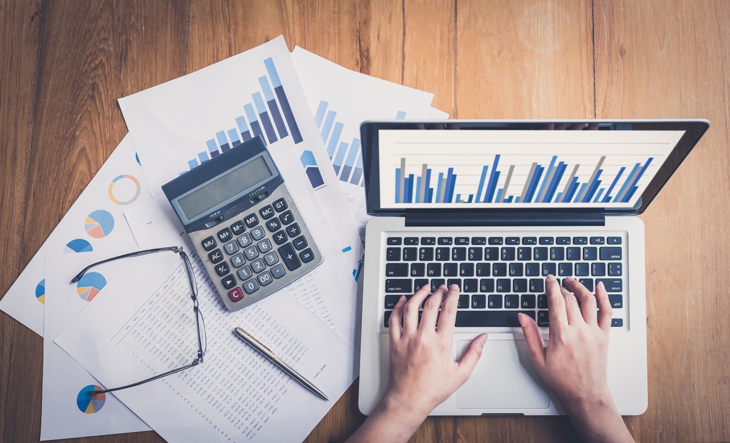 How Payment Reminder Software Reduces Late Payments and Improves Cash Flow
